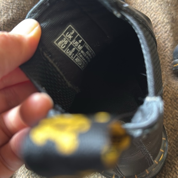 Dr. Martens Dorrian
 Yellow Smooth Leather  Boots - Picture 7 of 7